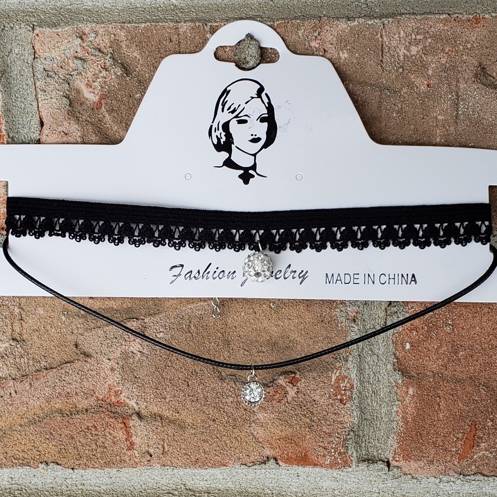 Choker Necklace.